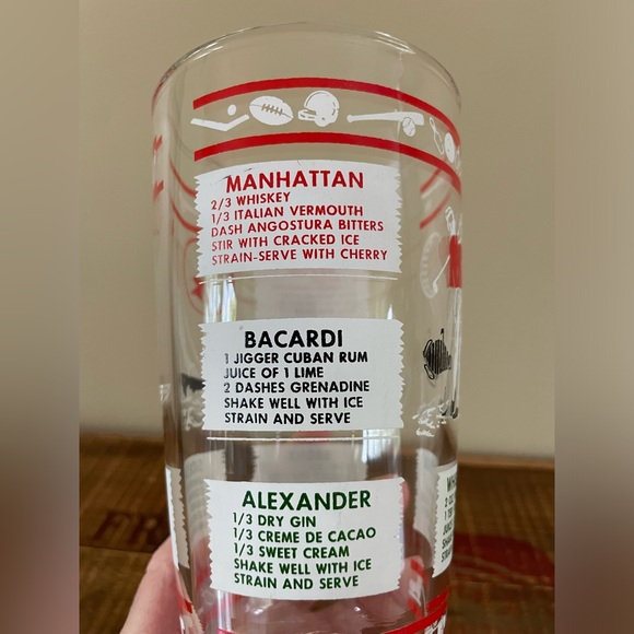 Vintage Hazel Atlas Sports Themed Mid-Century Modern Cocktail Shaker🍸 - Picture 9 of 9